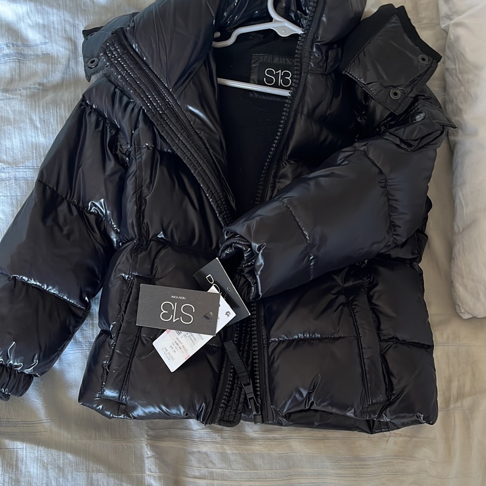 Black coat size 2T kids never worn